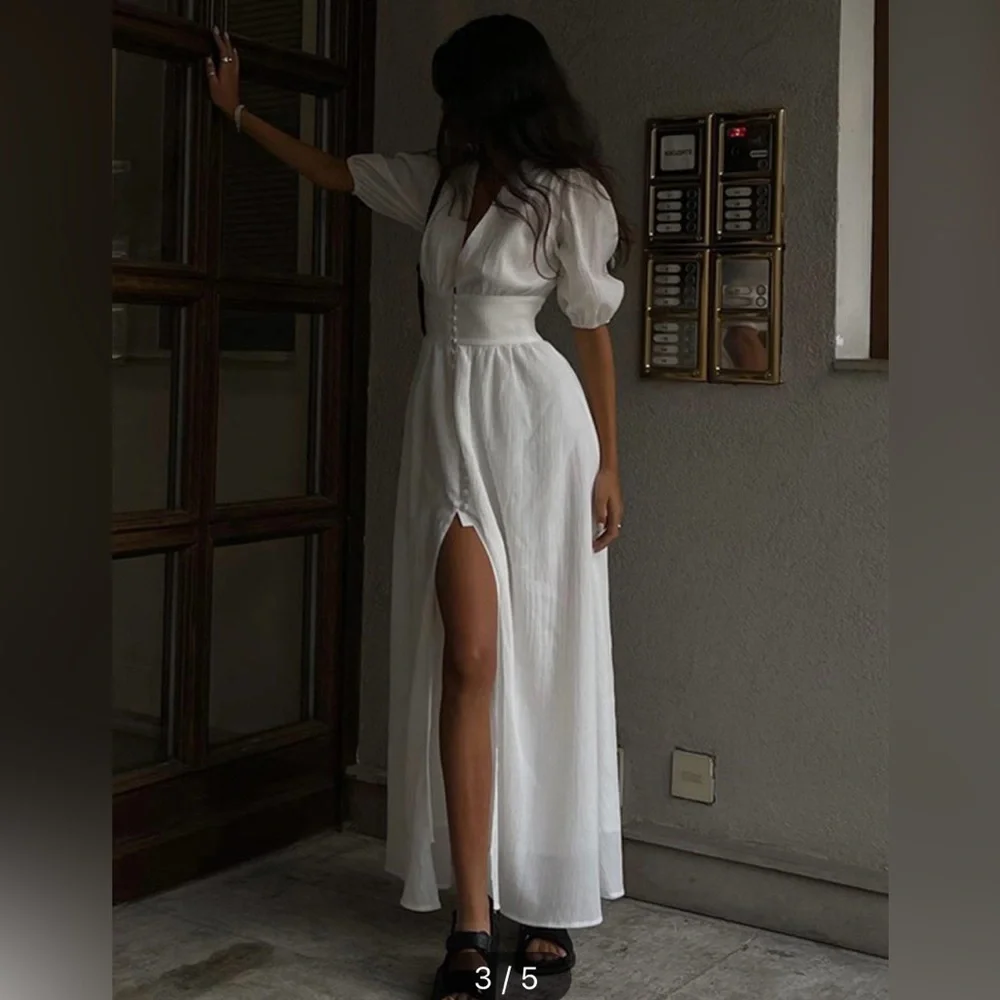 Commense White Maxi Dress with Puff Sleeves and Plunge Neckline - Picture 3 of 6